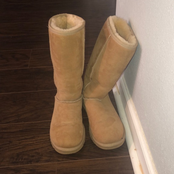 UGG Shoes - UGG Classic Tall II Boot